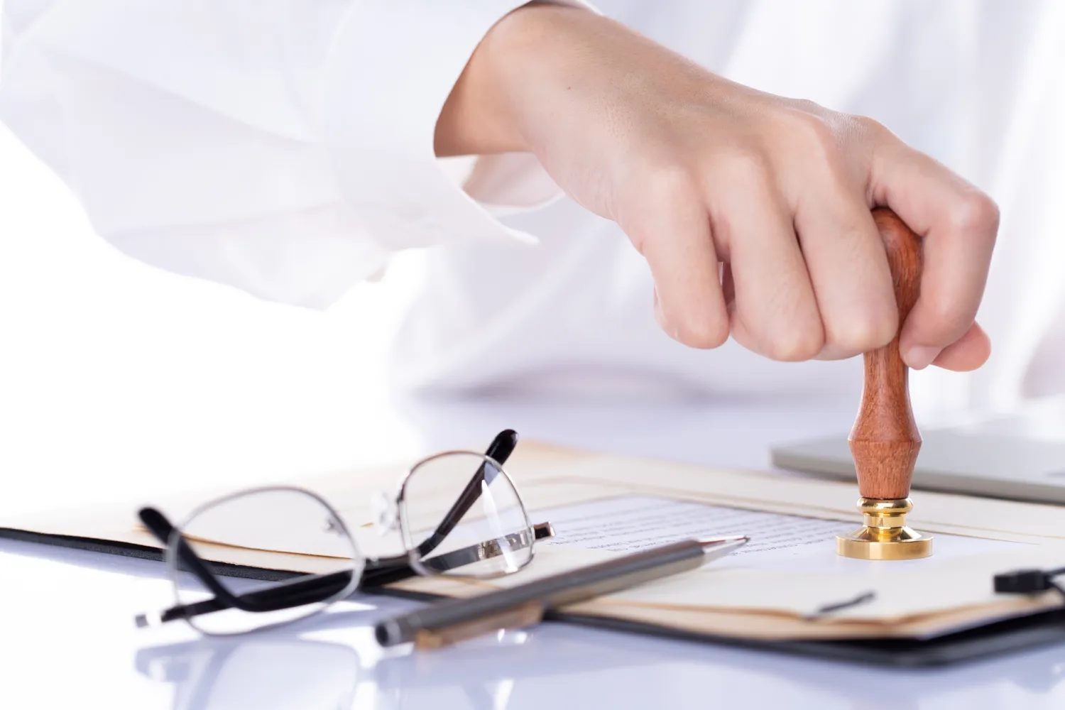 Jak dostać rozwód?